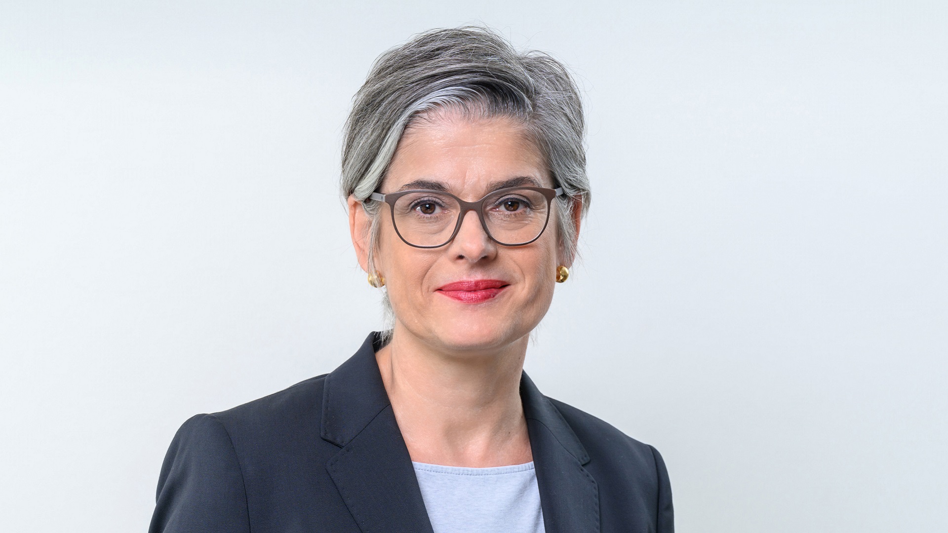 Prof. Dr. Annette Elisabeth Töller Prof. Dr. Annette Elisabeth Töller