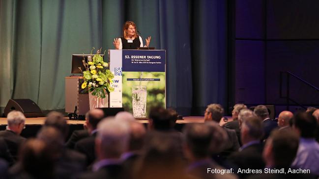 Professor Hornberg spricht auf Tagung für Wasserwirtschaft in Aachen