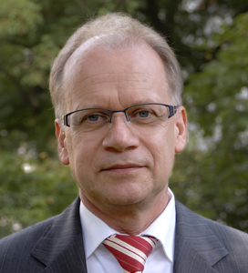 Prof. Dr.-Ing. Harald Bradke Prof. Dr.-Ing. Harald Bradke