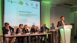 Presentation of the report “Nitrogen – Strategies for Resolving an Urgent Problem” in Brussels.  (refer to: Video: Reactive nitrogen – Towards an integrated approach to protecting biodiversity)